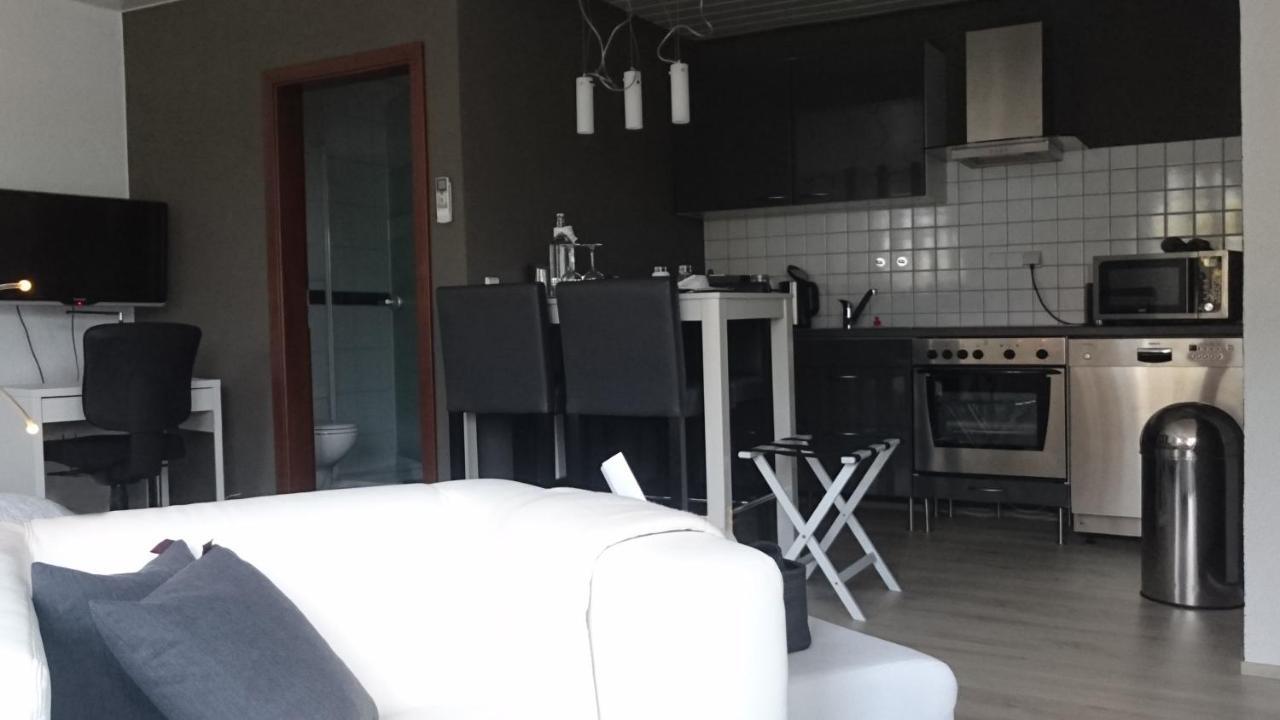 K82 Studio Hotel Relax&Work Kirchentellinsfurt Екстер'єр фото
